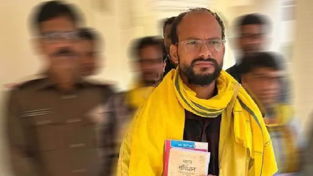विधायक कमलेश्वर डोडियार का बड़ा फैसला: अगले 10 महीने तक नहीं लेंगे सैलरी, विधानसभा अध्यक्ष को लिखा पत्र विधायक कमलेश्वर डोडियार का बड़ा फैसला: अगले 10 महीने तक नहीं लेंगे सैलरी, विधानसभा अध्यक्ष को लिखा पत्र