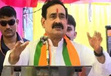 दतिया में मंच पर भावुक हुए नरोत्तम मिश्रा, छलके आंसू; बोले- एक-एक गांव जाऊंगा, आशुतोष को जिताऊंगा