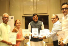 मुख्यमंत्री डॉ. यादव को समान नागरिक संहिता का 3 खंड का फाइनल प्रतिवेदन सौंपा