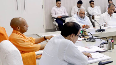 योगी सरकार की पहल से मातृ स्वास्थ्य सेवाओं को मिली नई ताकत, अब छोटे जिलों में संभाले जा रहे हाई रिस्क केस योगी सरकार की पहल से मातृ स्वास्थ्य सेवाओं को मिली नई ताकत, अब छोटे जिलों में संभाले जा रहे हाई रिस्क केस