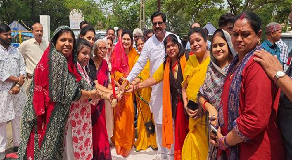जनता की अपेक्षाओं पर खरा उतरना हमारी सर्वोच्च प्राथमिकता : राज्यमंत्री गौर जनता की अपेक्षाओं पर खरा उतरना हमारी सर्वोच्च प्राथमिकता : राज्यमंत्री गौर