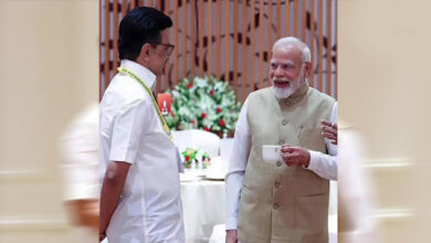 महिला आरक्षण-परिसीमन पर NDA को मिल सकता है DMK का साथ? विवादित बिल होल्ड की चर्चा के बीच समझें लोकसभा का नया गणित