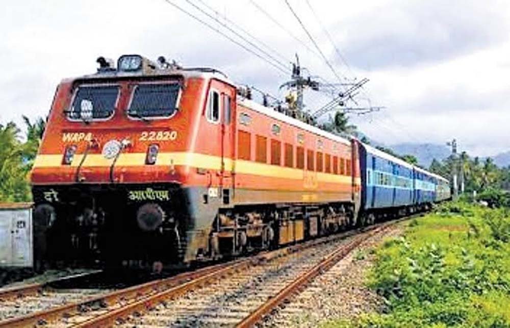 श्रावणी मेले पर रेलवे का बड़ा तोहफा, 12 जोड़ी स्पेशल ट्रेनें चलेंगी