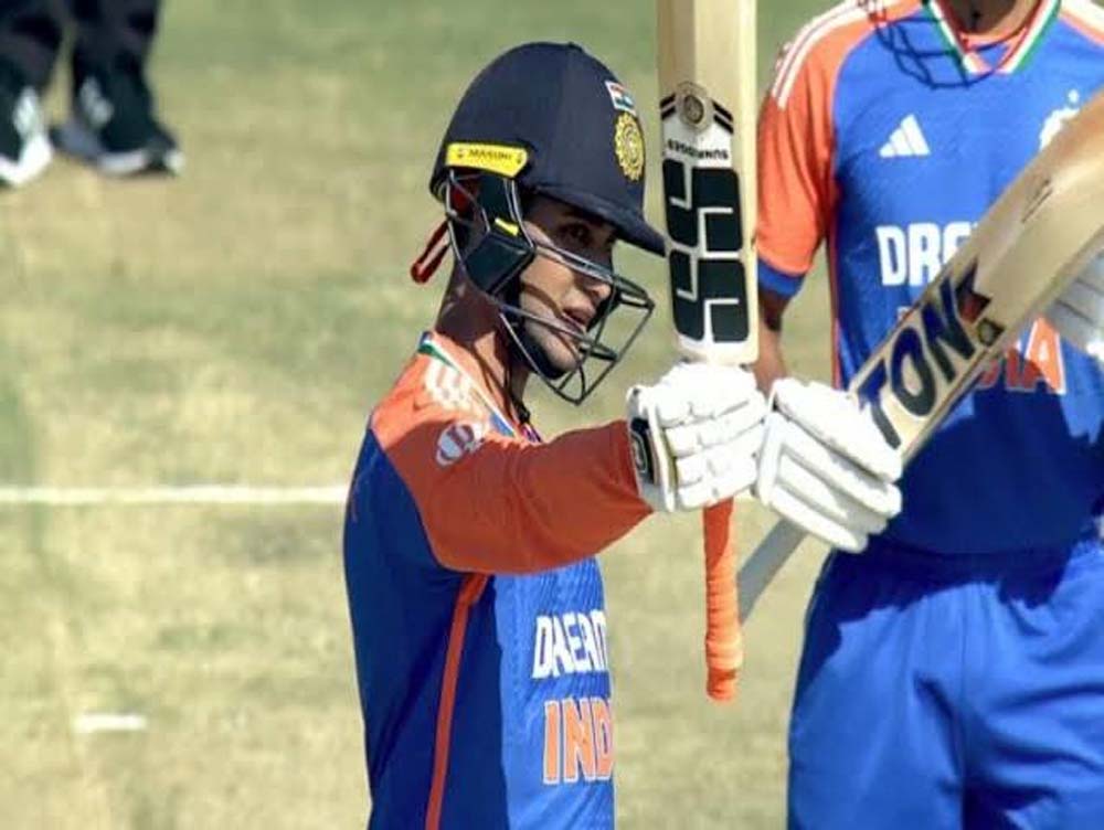अभिषेक शर्मा ने रचा इतिहास, टी20I में भारतीय ओपनर का बनाया रिकॉर्ड अभिषेक शर्मा ने रचा इतिहास, टी20I में भारतीय ओपनर का बनाया रिकॉर्ड