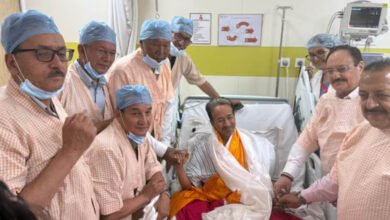 26 दिन बाद खत्म हुआ सोनम वांगचुक का अनशन, जेपी नड्डा और जितेंद्र सिंह से मुलाकात के बाद लिया फैसला 26 दिन बाद खत्म हुआ सोनम वांगचुक का अनशन, जेपी नड्डा और जितेंद्र सिंह से मुलाकात के बाद लिया फैसला