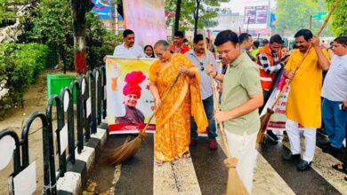 राजनाथ सिंह के जन्मदिन पर लखनऊ में चला 110 वार्डों का मेगा सफाई अभियान