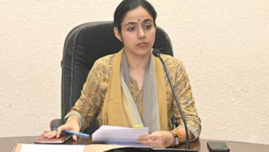 किसान की बेटी मिशा सिंह बनीं IAS! LLB के बाद क्रैक किया UPSC, अब संभालेंगी कलेक्टर की जिम्मेदारी