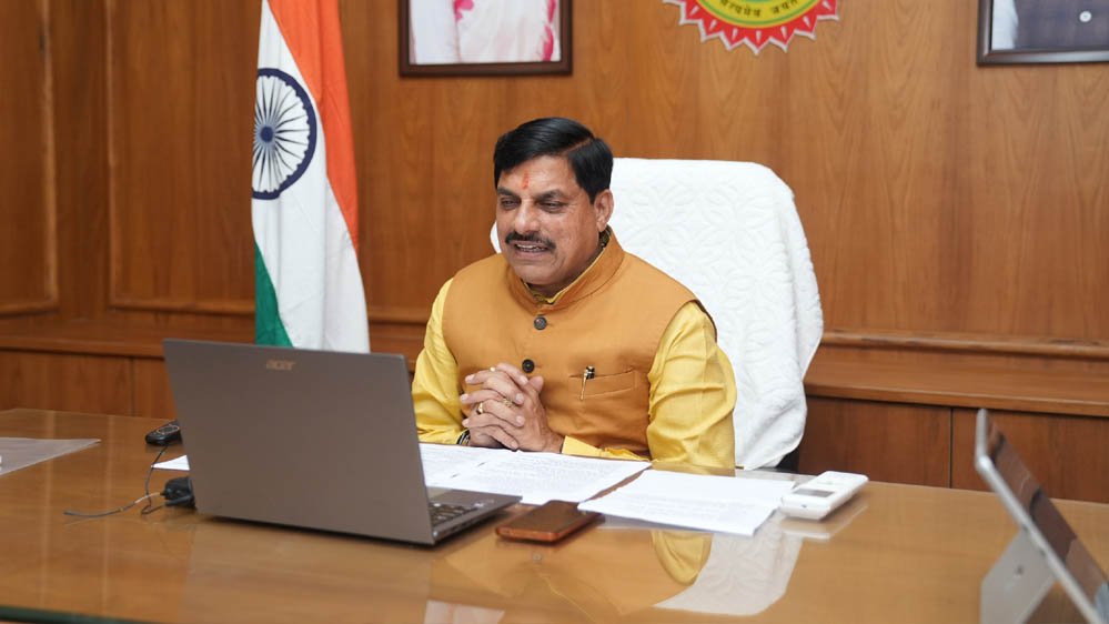 किसानों की हर समस्या का समाधान सर्वोच्च प्राथमिकता : मुख्यमंत्री डॉ. यादव किसानों की हर समस्या का समाधान सर्वोच्च प्राथमिकता : मुख्यमंत्री डॉ. यादव