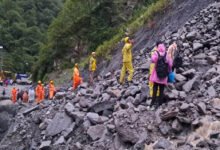 Uttarakhand Weather: फ्लैश फ्लड का खतरा, केदारनाथ यात्रा रोकी गई; 850 श्रद्धालु फंसे