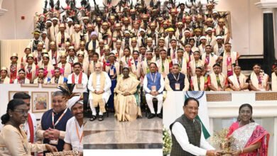 राष्ट्रपति द्रौपदी से बस्तर पंडुम-2026 विजेताओं, परगना मांझी और पद्म पुरस्कार विजेताओं की मुलाकात