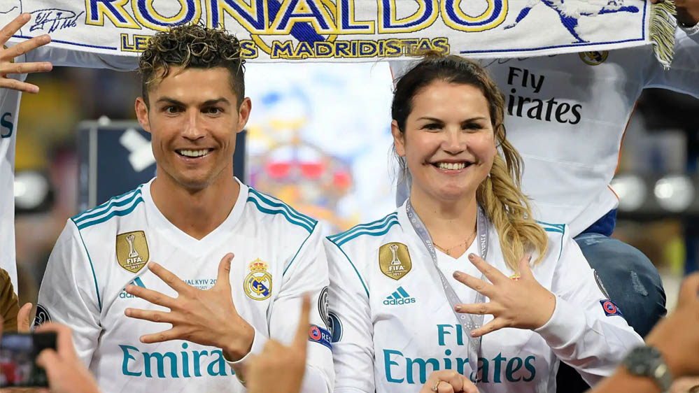FIFA World Cup के बाद संन्यास लेंगे क्रिस्टियानो रोनाल्डो? बहन के बयान ने बढ़ाईं अटकलें FIFA World Cup के बाद संन्यास लेंगे क्रिस्टियानो रोनाल्डो? बहन के बयान ने बढ़ाईं अटकलें