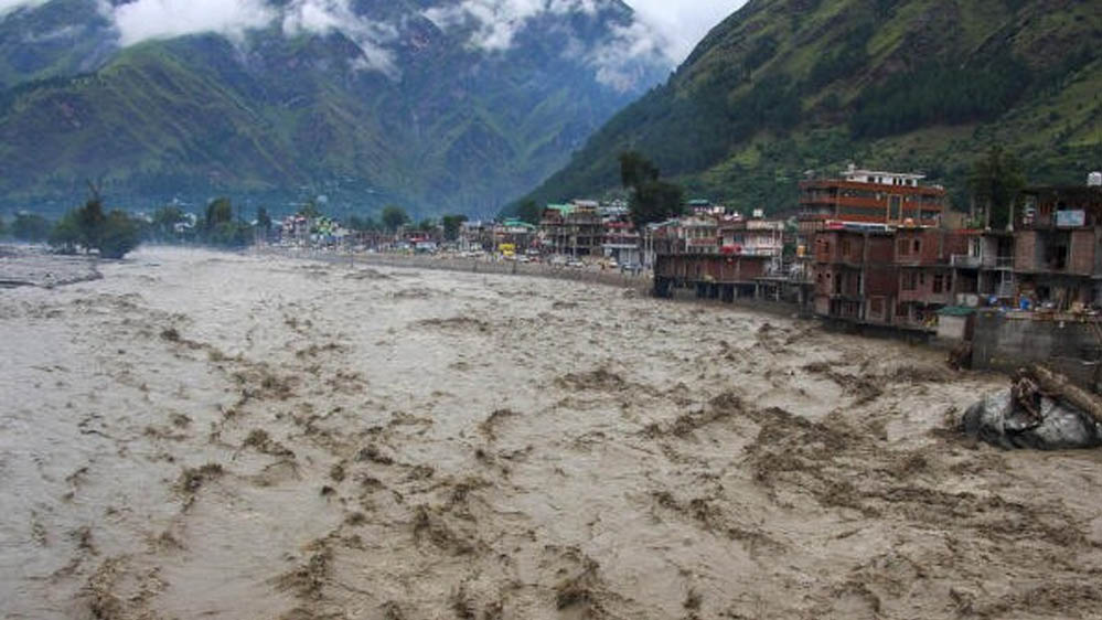 Himachal Rain: मॉनसून का कहर, 9 लोगों की मौत, 49 सड़कें बंद; बारिश-भूस्खलन से जनजीवन प्रभावित Himachal Rain: मॉनसून का कहर, 9 लोगों की मौत, 49 सड़कें बंद; बारिश-भूस्खलन से जनजीवन प्रभावित