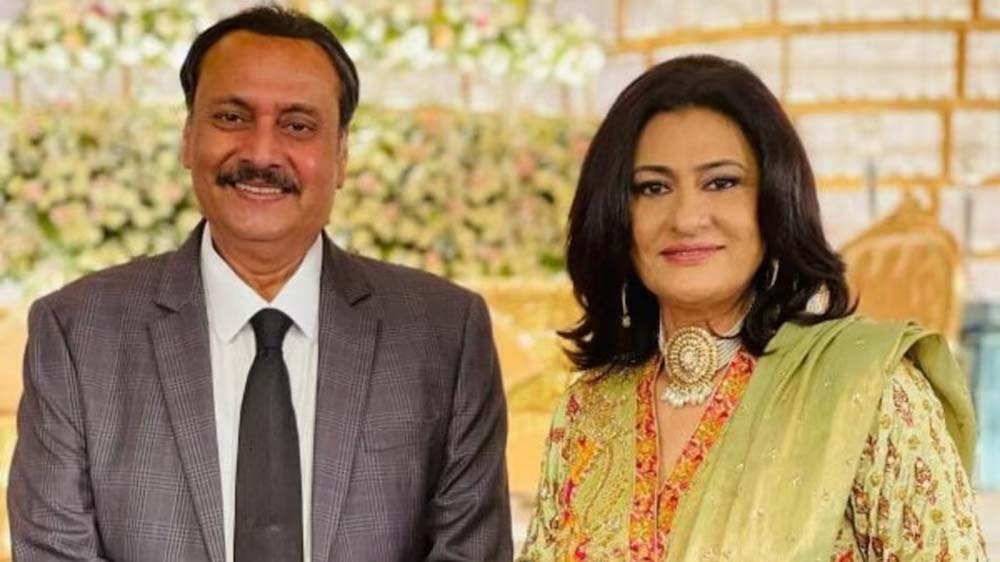 29 साल बाद वसीम अब्बास और सबा हमीद का तलाक, अभिनेता ने बताई वजह 29 साल बाद वसीम अब्बास और सबा हमीद का तलाक, अभिनेता ने बताई वजह