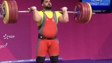 लवप्रीत सिंह गोल्ड से 1 किलो दूर, कॉमनवेल्थ में जीता सिल्वर मेडल
