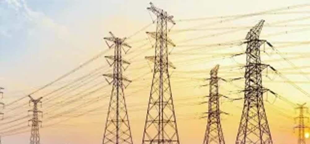 बिजली खपत घटने के बाद भी 24 लाख लाइफलाइन उपभोक्ताओं का बढ़ा भार