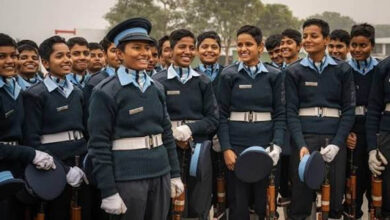 75% अग्निवीरों को मिलेगी पक्की नौकरी? तीनों सेनाओं ने ज्यादा सैनिकों की मांग क्यों बढ़ाई, जानें पूरा मामला 75% अग्निवीरों को मिलेगी पक्की नौकरी? तीनों सेनाओं ने ज्यादा सैनिकों की मांग क्यों बढ़ाई, जानें पूरा मामला