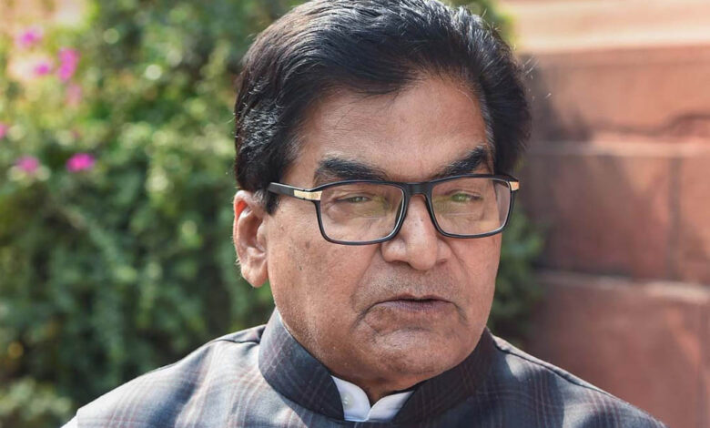 राम गोपाल यादव के WhatsApp पर लगी रोक, रोज 5 हजार लोगों को भेजते थे राम गोपाल यादव के WhatsApp पर लगी रोक, रोज 5 हजार लोगों को भेजते थे