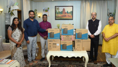 स्वेच्छानुदान मद से सुदूर वनांचल स्थित स्वामी आत्मानंद स्कूल, मांझीगुडा को 10 कंप्यूटर प्रदत्त स्वेच्छानुदान मद से सुदूर वनांचल स्थित स्वामी आत्मानंद स्कूल, मांझीगुडा को 10 कंप्यूटर प्रदत्त