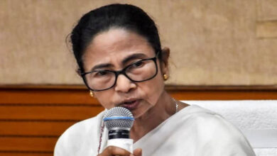 TMC में बढ़ा सियासी घमासान! नेता प्रतिपक्ष पद, पार्टी दफ्तर के बाद अब बैंक खाते पर भी विवाद