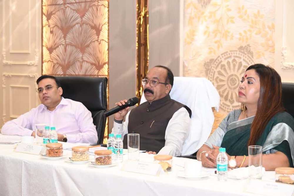 छत्तीसगढ़ को खेल हब बनाने नई सोच और विजन के साथ करें काम –  अरुण साव