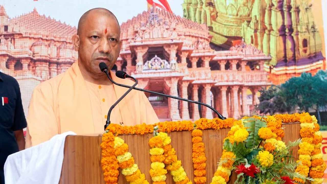 गुरु पूजन कर शिष्यों को आशीर्वाद देंगे गोरक्षपीठाधीश्वर
