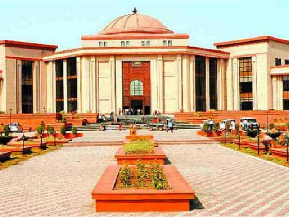 छत्तीसगढ़ शिक्षाकर्मी भर्ती घोटाला: 7 आरोपियों को कोर्ट से सशर्त अग्रिम जमानत छत्तीसगढ़ शिक्षाकर्मी भर्ती घोटाला: 7 आरोपियों को कोर्ट से सशर्त अग्रिम जमानत