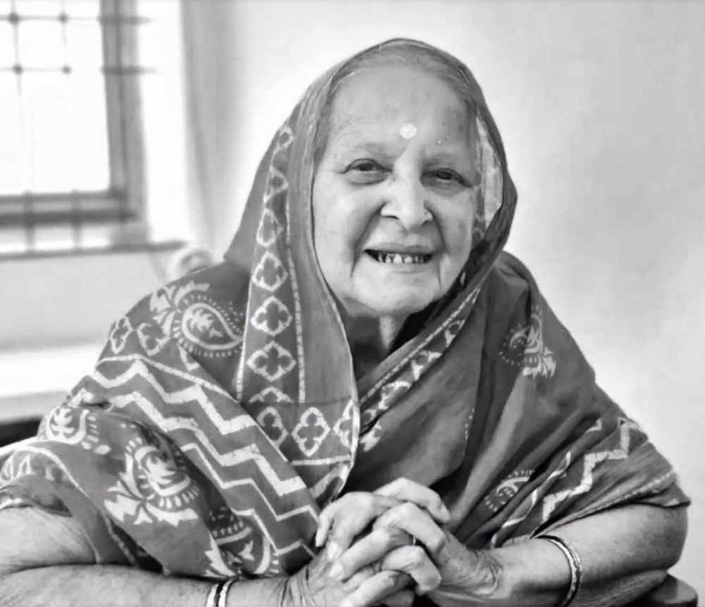 पूर्व मुख्यमंत्री मोतीलाल वोरा की पत्नी शांति वोरा का निधन, भूपेश बघेल समेत नेताओं ने दी श्रद्धांजलि पूर्व मुख्यमंत्री मोतीलाल वोरा की पत्नी शांति वोरा का निधन, भूपेश बघेल समेत नेताओं ने दी श्रद्धांजलि