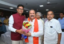 रायपुर विकास प्राधिकरण के नए उपाध्यक्ष डॉ. जय प्रकाश शर्मा ने संभाला पदभार
