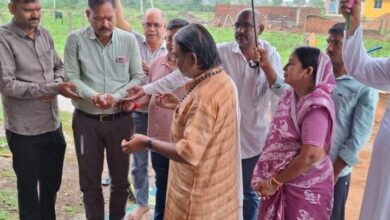 जामुल के वार्ड क्रं. 4 में शिव मंदिर के पास अध्यक्ष निधि से बोर खनन कार्य हुआ प्रारंभ