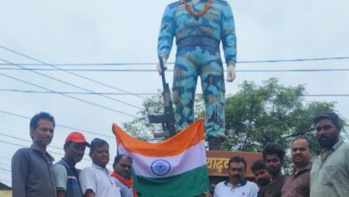 शिव सेना (उद्धव बाला साहब ठाकरे) ने कारगिल विजय दिवस देश भक्ति के साथ मनाया