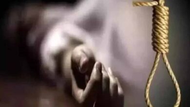 भोपाल में होटल बंद होने से तनाव में थी 35 वर्षीय महिला, आत्महत्या की घटना से सनसनी भोपाल में होटल बंद होने से तनाव में थी 35 वर्षीय महिला, आत्महत्या की घटना से सनसनी