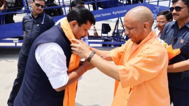 मुख्यमंत्री ने किया नितिन नबीन का स्वागत मुख्यमंत्री ने किया नितिन नबीन का स्वागत