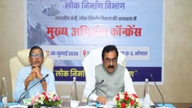 निर्देशों की अनदेखी बर्दाश्त नहीं, लापरवाही पर होगी कार्रवाई : मंत्री  सिंह