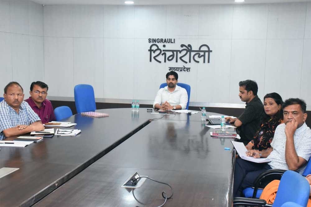 मुख्य सचिव ने अधिकारियों को दिए मुख्यमंत्री जन विश्वास अभियान के संबंध में निर्देश मुख्य सचिव ने अधिकारियों को दिए मुख्यमंत्री जन विश्वास अभियान के संबंध में निर्देश