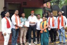 शिवसेना यूबीटी ने राज्य में ब्याप्त जन समस्याओं को लेकर राज्यपाल के नाम सौंपा ज्ञापन