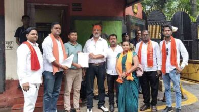 शिवसेना यूबीटी ने राज्य में ब्याप्त जन समस्याओं को लेकर राज्यपाल के नाम सौंपा ज्ञापन