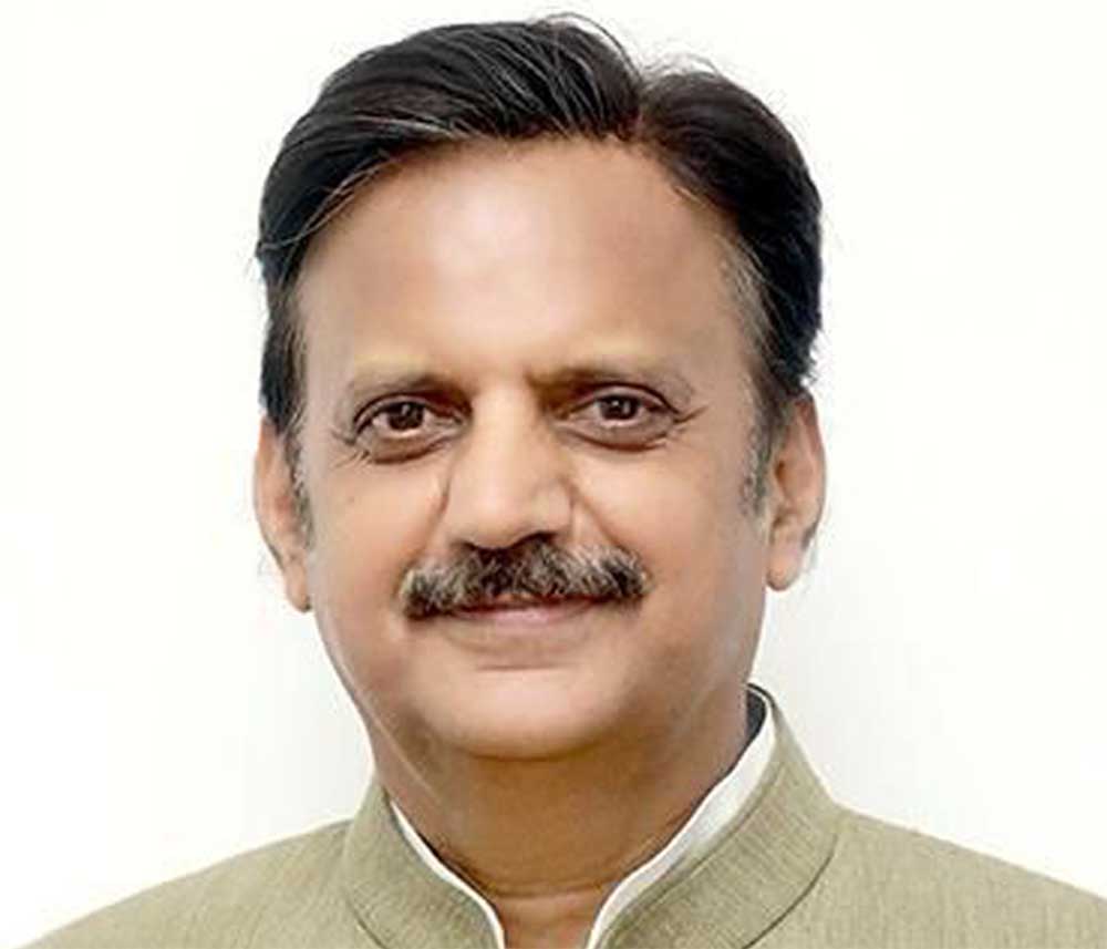 प्रधानमंत्री मोदी के दूरदर्शी नेतृत्व में देश में स्वास्थ्य अधोसंरचना का हो रहा अभूतपूर्व विस्तार : उप मुख्यमंत्री शुक्ल प्रधानमंत्री मोदी के दूरदर्शी नेतृत्व में देश में स्वास्थ्य अधोसंरचना का हो रहा अभूतपूर्व विस्तार : उप मुख्यमंत्री शुक्ल