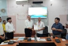 स्टार ऑफ द मंथ सम्मान से सम्मानित हुए उत्कृष्ट अधिकारी एवं कर्मचारी