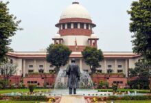 दिल्ली सरकार को सुप्रीम कोर्ट से झटका, बिजली कंपनियों के CAG ऑडिट पर फिलहाल रोक