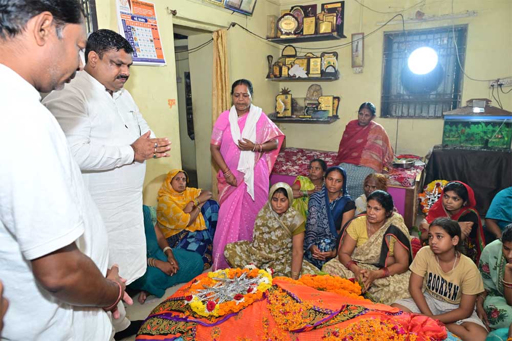 डॉ. तीजन बाई के सम्मान में गनियारी के शासकीय हाई-हायर सेकेंडरी स्कूल का होगा नामकरण – शिक्षा मंत्री गजेन्द्र यादव डॉ. तीजन बाई के सम्मान में गनियारी के शासकीय हाई-हायर सेकेंडरी स्कूल का होगा नामकरण – शिक्षा मंत्री गजेन्द्र यादव