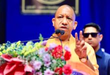 केसरिया और भगवा कपड़ों से समाजवादी पार्टी की जन्मजात दुश्मनी: मुख्यमंत्री योगी