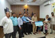 पुलिस सैलरी पैकेज योजना से दिवंगत पुलिसकर्मियों के परिवारों को मिला आर्थिक संबल