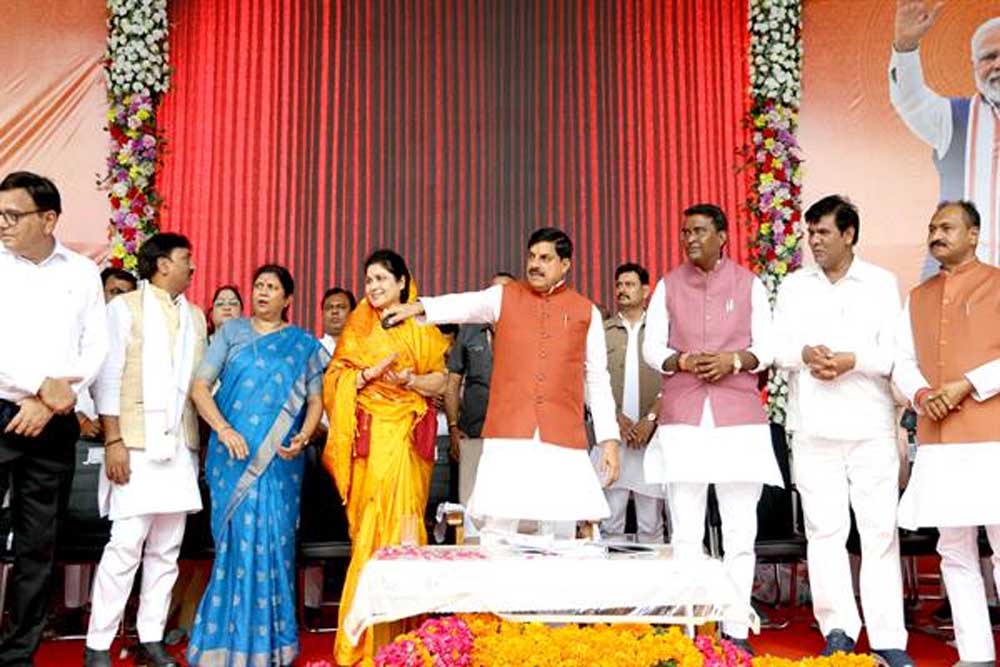 टीकमगढ़ में बनेगा सर्व सुविधायुक्त मेडिकल कॉलेज : मुख्यमंत्री डॉ. यादव टीकमगढ़ में बनेगा सर्व सुविधायुक्त मेडिकल कॉलेज : मुख्यमंत्री डॉ. यादव