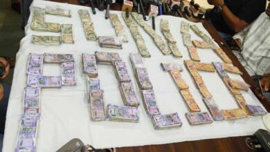 गुना पुलिस ने 17 लाख रुपये की लूट का महज 18 घंटे में किया खुलासा गुना पुलिस ने 17 लाख रुपये की लूट का महज 18 घंटे में किया खुलासा