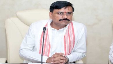 लोक कलाओं में शुरू करें सर्टिफिकेट कोर्स : राज्य मंत्री लोधी लोक कलाओं में शुरू करें सर्टिफिकेट कोर्स : राज्य मंत्री लोधी