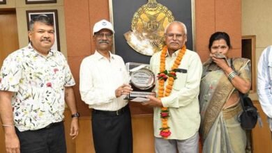 पुलिस मुख्यालय परिवार द्वारा 8 सेवानिवृत्त कर्मचारियों को दी गई भावभीनी विदाई पुलिस मुख्यालय परिवार द्वारा 8 सेवानिवृत्त कर्मचारियों को दी गई भावभीनी विदाई