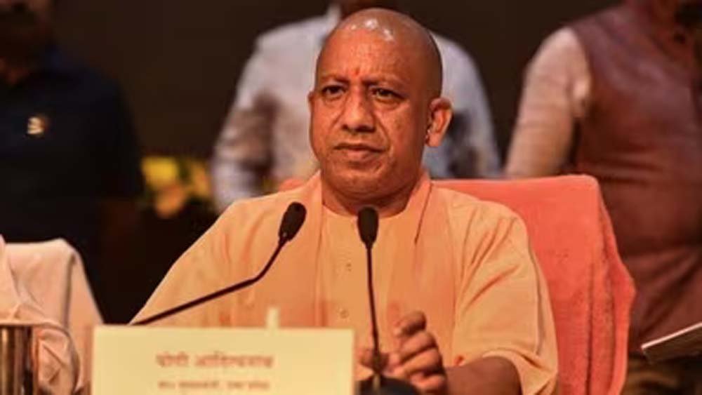 बाढ़ पर सीएम योगी सख्त, 19 जिलों में 24 घंटे अलर्ट के निर्देश बाढ़ पर सीएम योगी सख्त, 19 जिलों में 24 घंटे अलर्ट के निर्देश