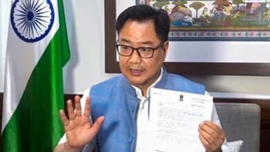 न्यूयॉर्क में मोहन भागवत के कार्यक्रम के बाहर खालिस्तान समर्थकों का प्रदर्शन, तिरंगे के अपमान पर भड़के रिजिजू न्यूयॉर्क में मोहन भागवत के कार्यक्रम के बाहर खालिस्तान समर्थकों का प्रदर्शन, तिरंगे के अपमान पर भड़के रिजिजू