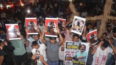 JPSC-JSSC अभ्यर्थियों का आंदोलन उग्र, 20 अगस्त को CM आवास घेराव का ऐलान JPSC-JSSC अभ्यर्थियों का आंदोलन उग्र, 20 अगस्त को CM आवास घेराव का ऐलान