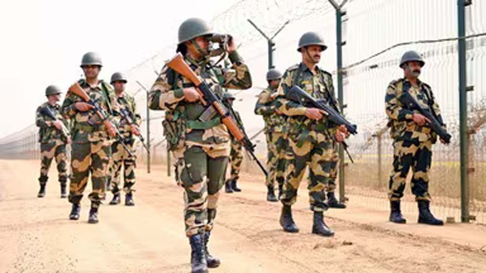 नरवणे का बड़ा बयान: पाकिस्तान तत्काल खतरा, चीन बनेगा भारत का मुख्य प्रतिस्पर्धी नरवणे का बड़ा बयान: पाकिस्तान तत्काल खतरा, चीन बनेगा भारत का मुख्य प्रतिस्पर्धी